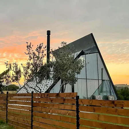 Ξενοδοχείο 3 Hills Boutique - The Ranch Experience 4*