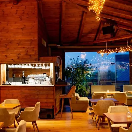 3 Hills Boutique - The Ranch Experience Hotel Trilofos