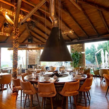 3 Hills Boutique - The Ranch Experience