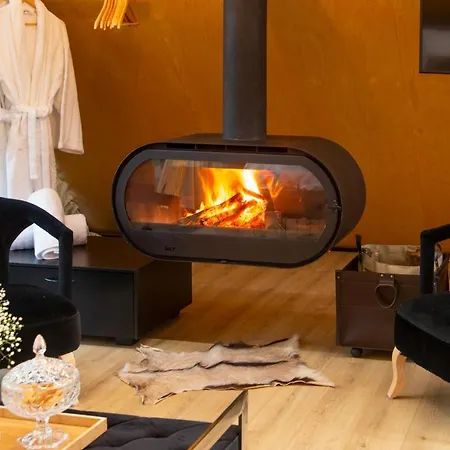 3 Hills Boutique - The Ranch Experience Trilofos