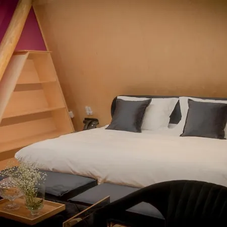 3 Hills Boutique - The Ranch Experience Trilofos